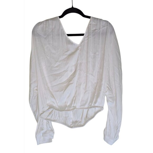 Calvin Klein Womens White Long-Sleeve Blouse M Pleated Textured Design - Picture 2 of 6